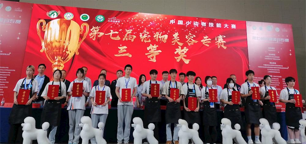 3c7898a2b7444295920a3cdb68260dfe.jpg 3c7898a2b7444295920a3cdb68260dfe.jpg